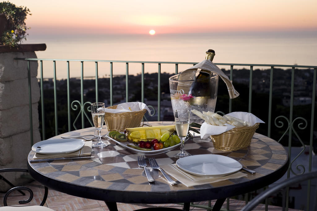 Forio di Ischia Hotel Poggio Del Sole מראה חיצוני תמונה
