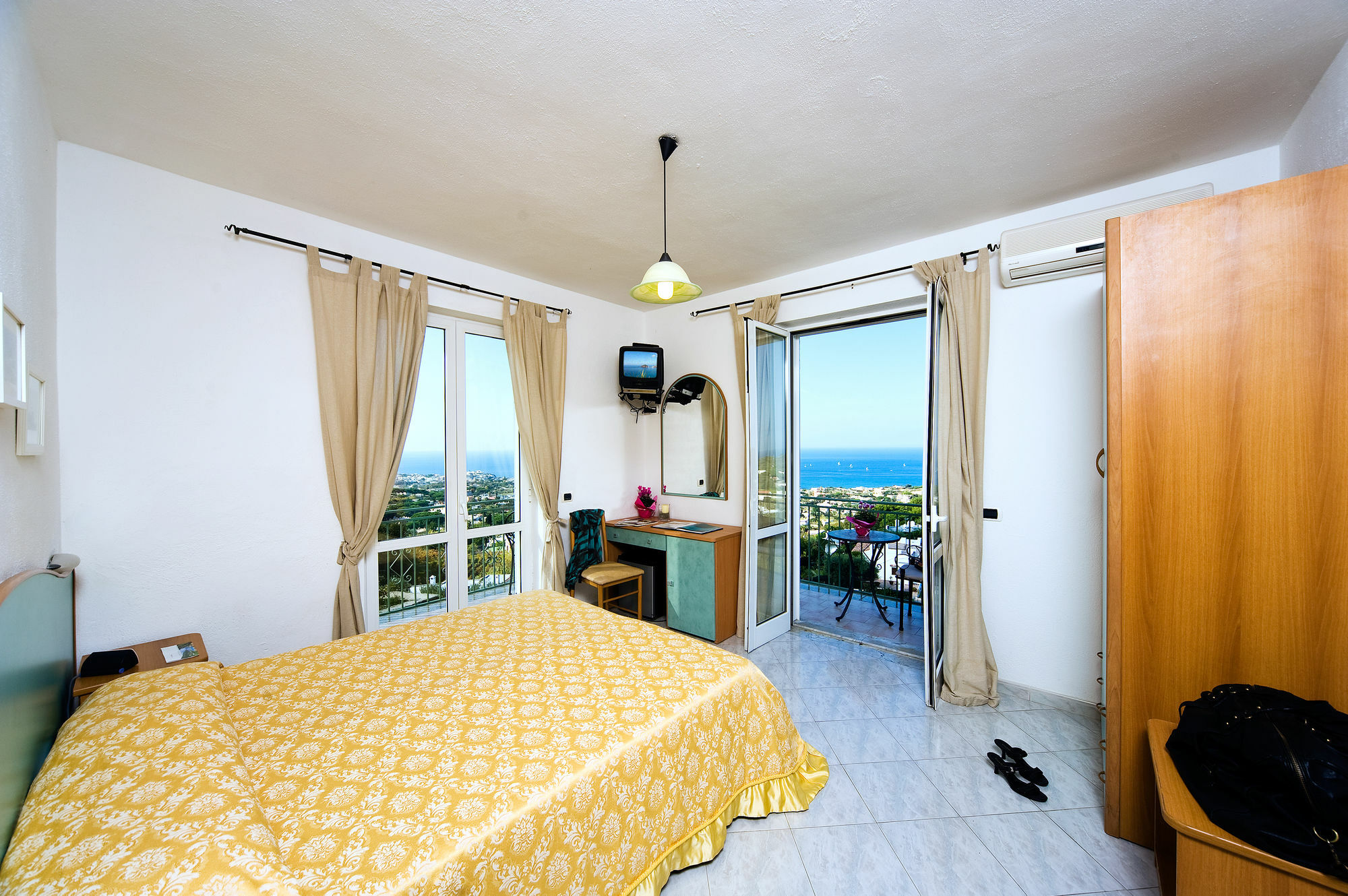 Forio di Ischia Hotel Poggio Del Sole מראה חיצוני תמונה